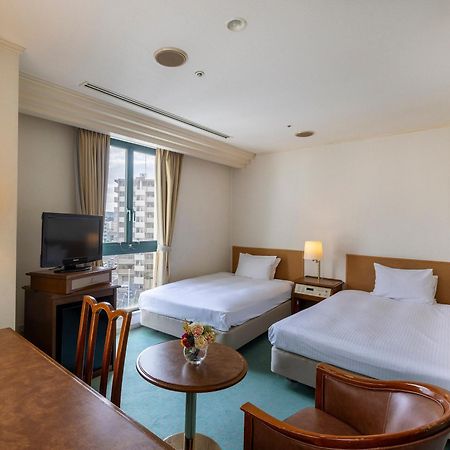 Nagasaki International Hotel Omura Экстерьер фото