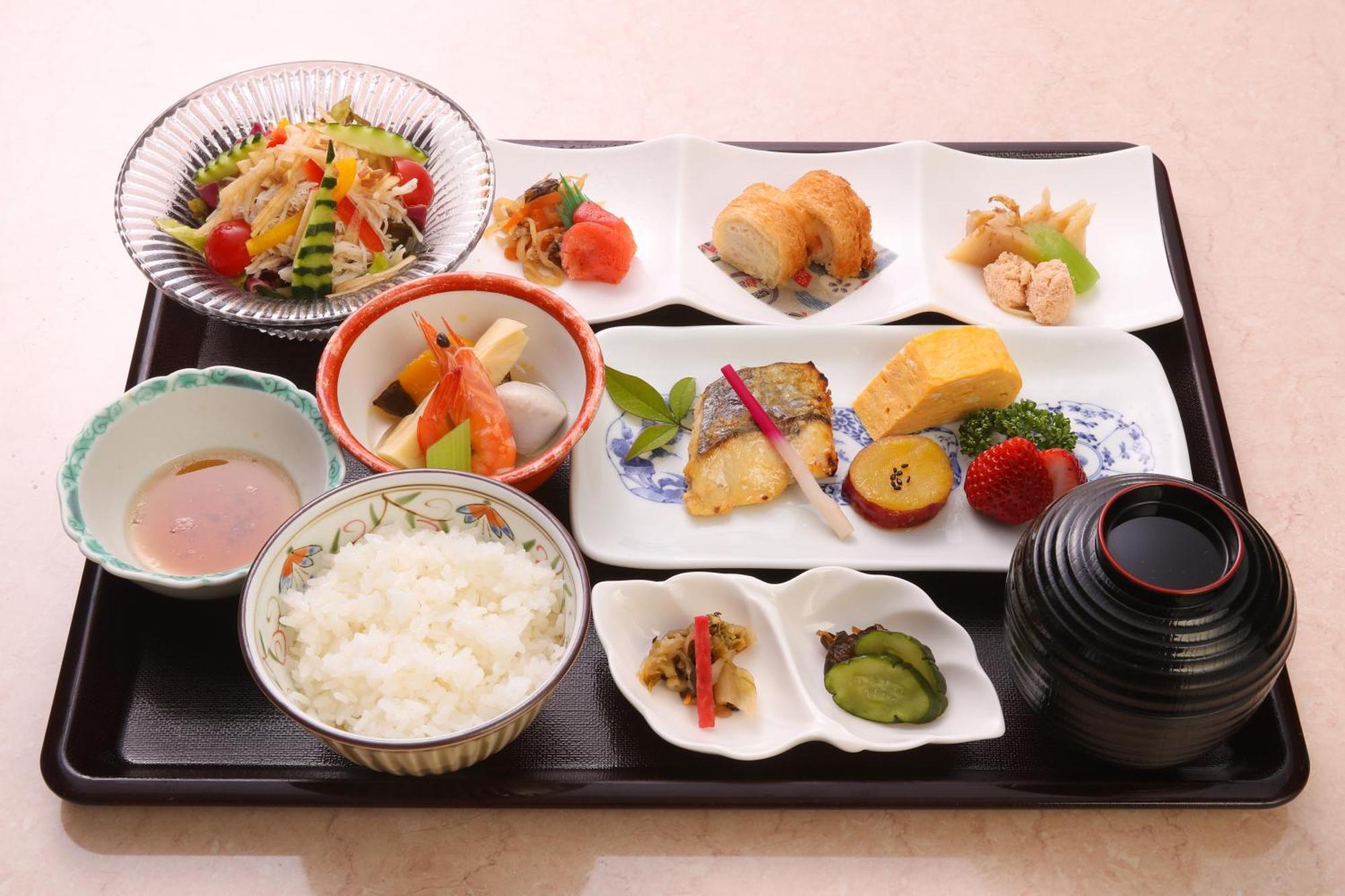 Nagasaki International Hotel Omura Экстерьер фото
