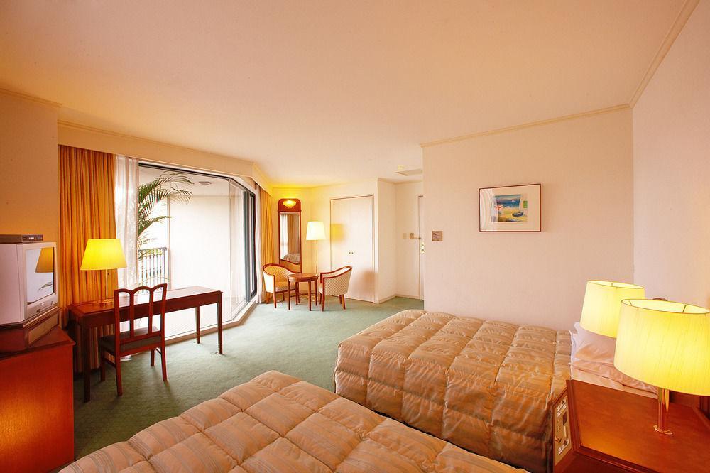 Nagasaki International Hotel Omura Экстерьер фото