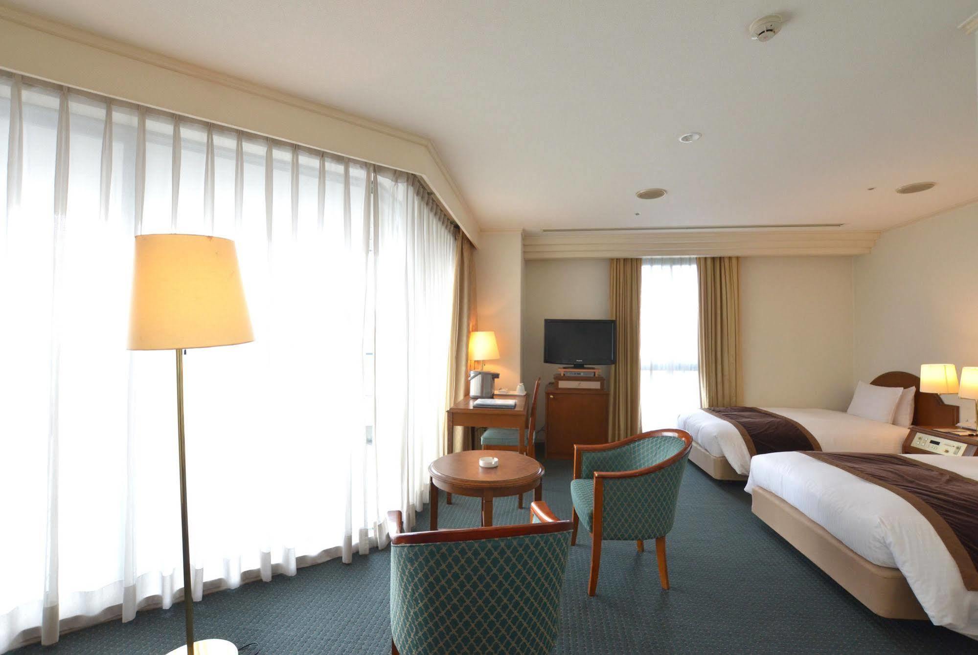 Nagasaki International Hotel Omura Экстерьер фото