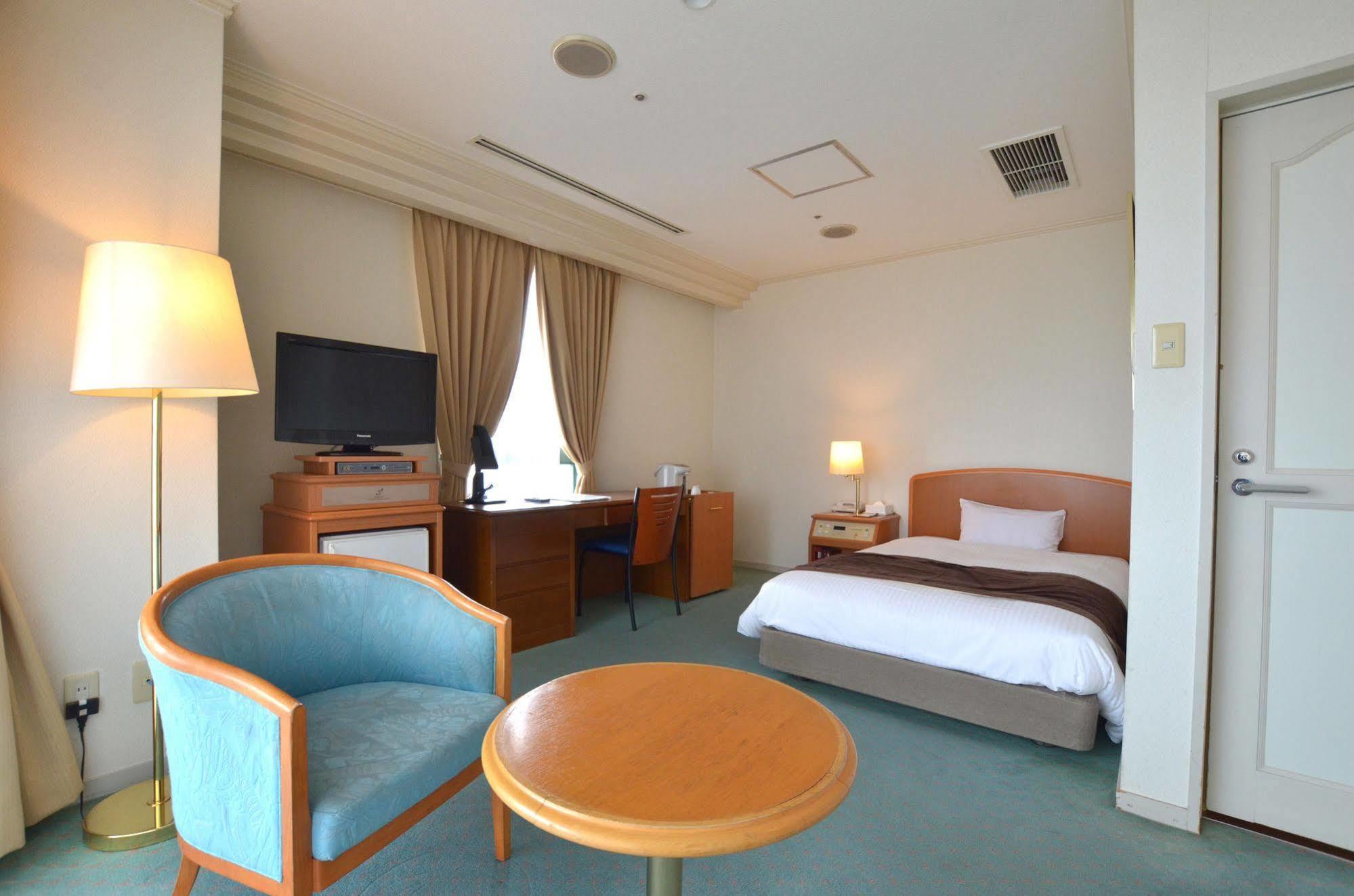 Nagasaki International Hotel Omura Экстерьер фото