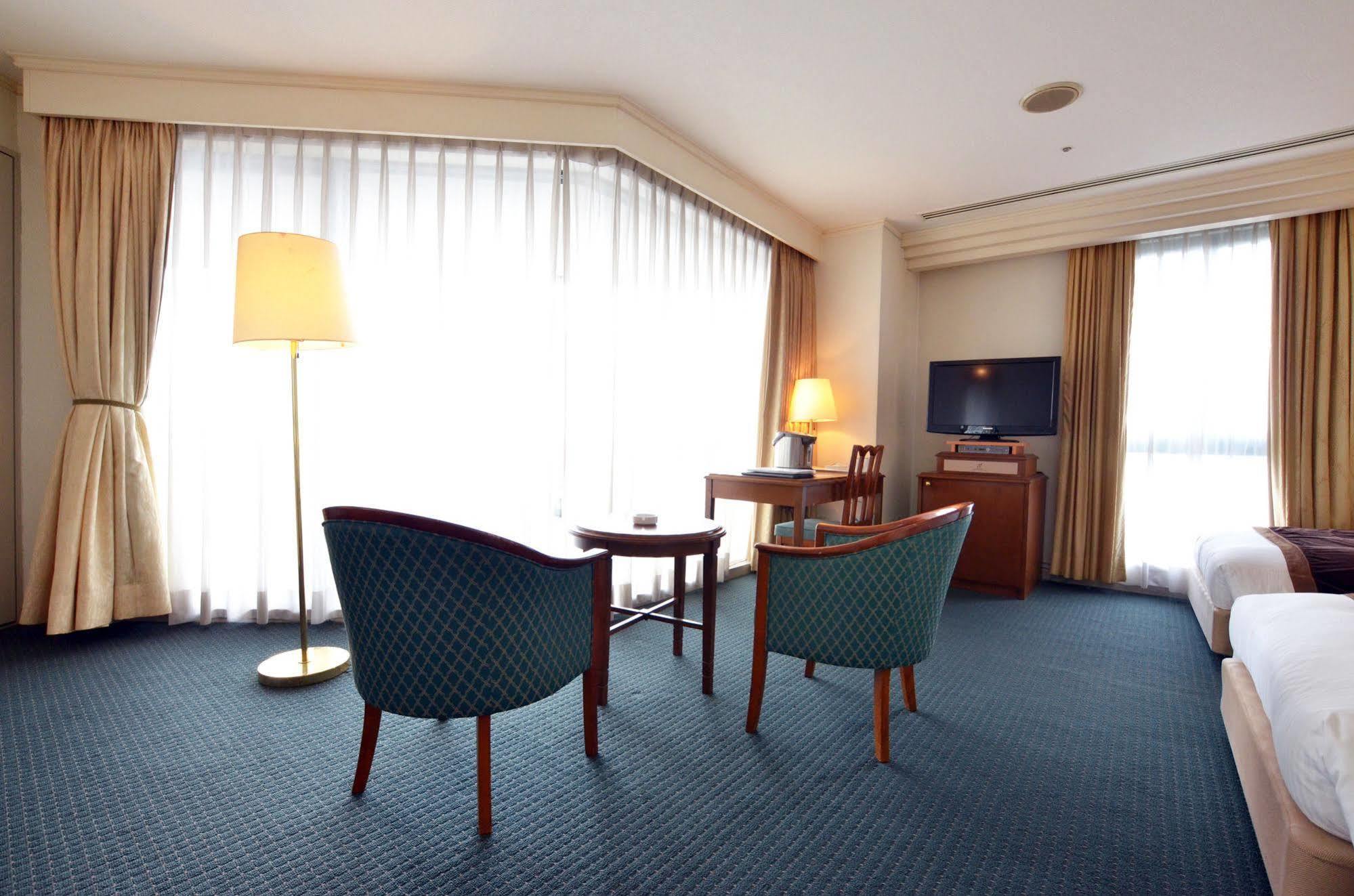 Nagasaki International Hotel Omura Экстерьер фото